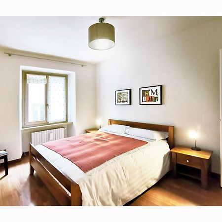 Due Dei Mille. Incantevole Casa In Centro Ad Alba Exterior foto